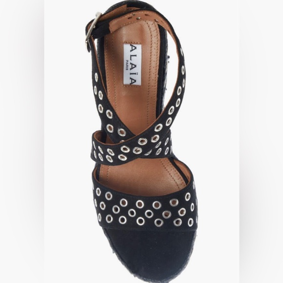 NIB $990 Alaïa Grommet Detail Wedge Espadrille Sandal (Women) 5US / 35EU, NOIR!